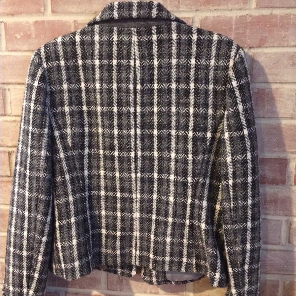 Short jacket - Picture 3 of 4